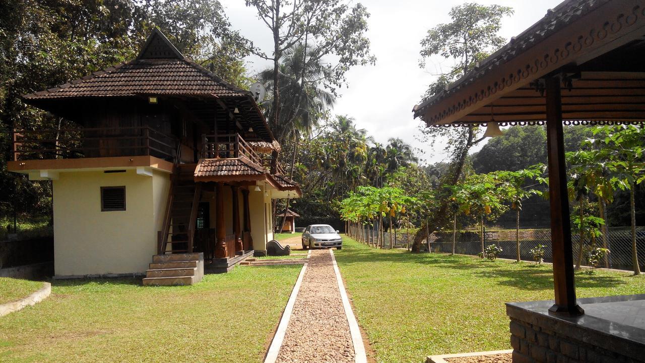 7Th Heaven Resorts Kochi Exteriör bild